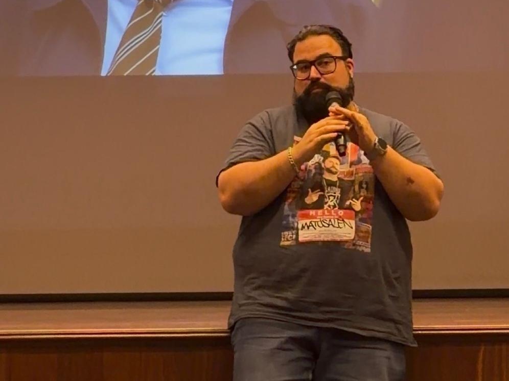 Matusalén acerca la comedia al debate 